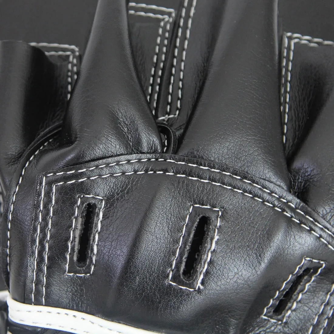 Essentials Boxing Mitts Smai