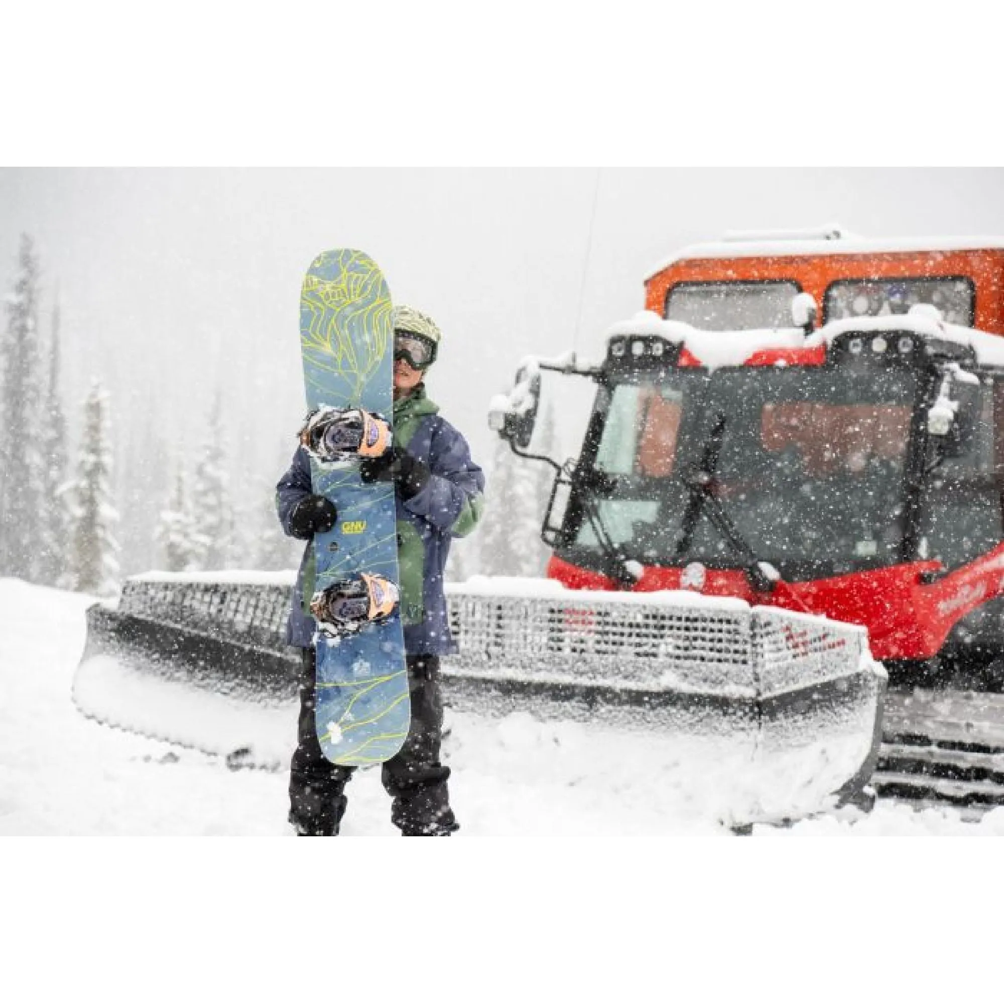GNU Women's Frosting Snowboard 2025