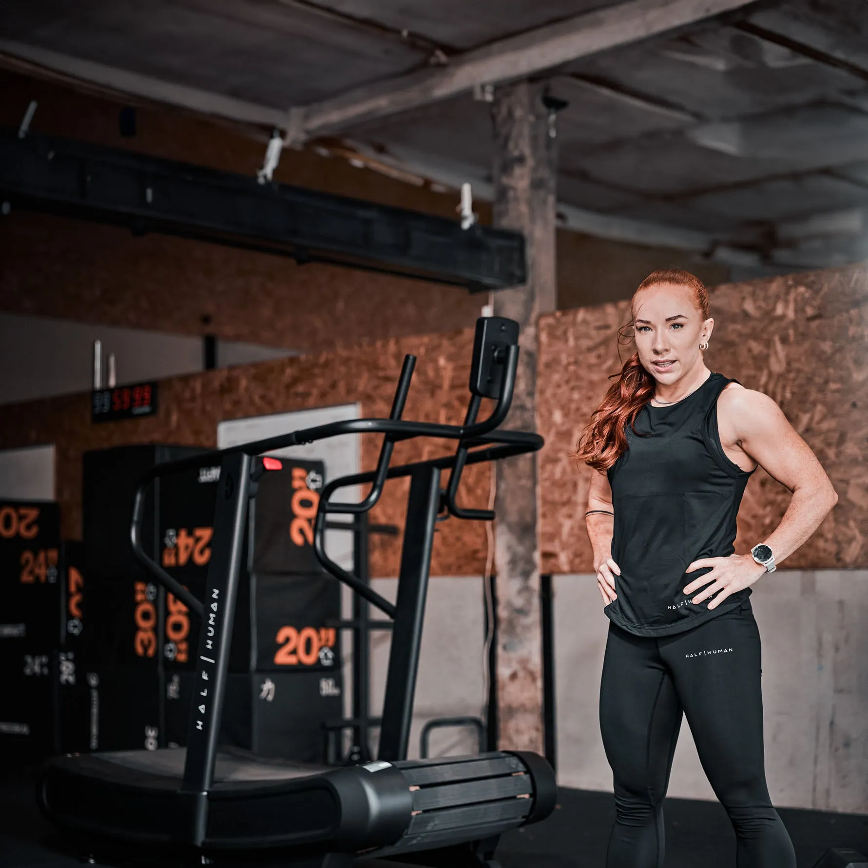 Half Human Curved Non-Motorised Treadmill