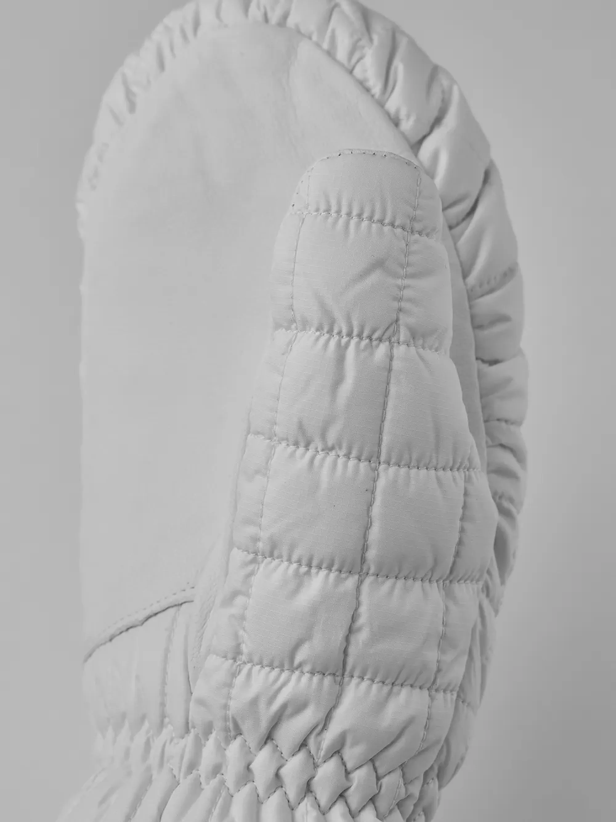 Hestra Alpine Moon Light Mitt