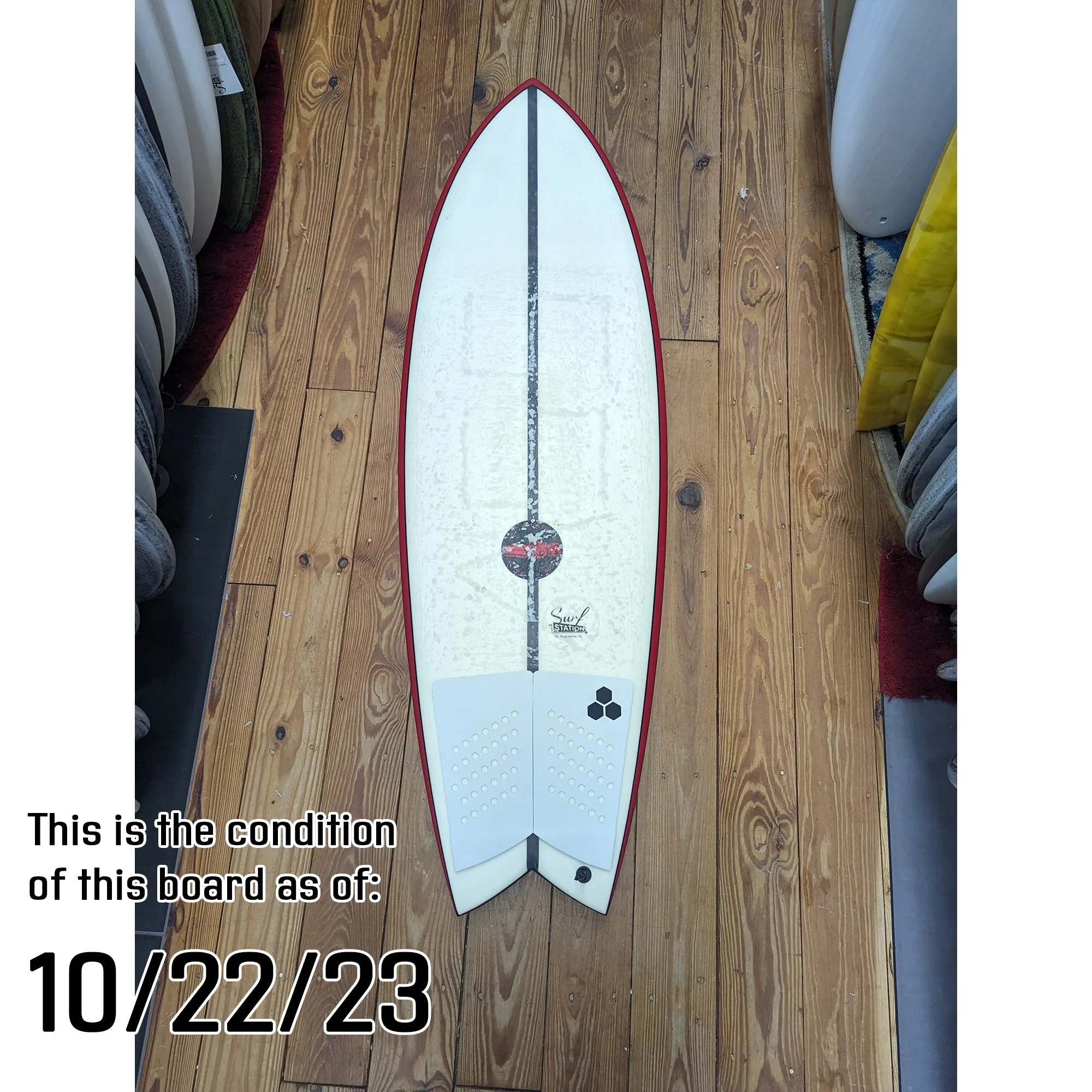 JS Red Baron 5'6 Demo Surfboard - FCS II