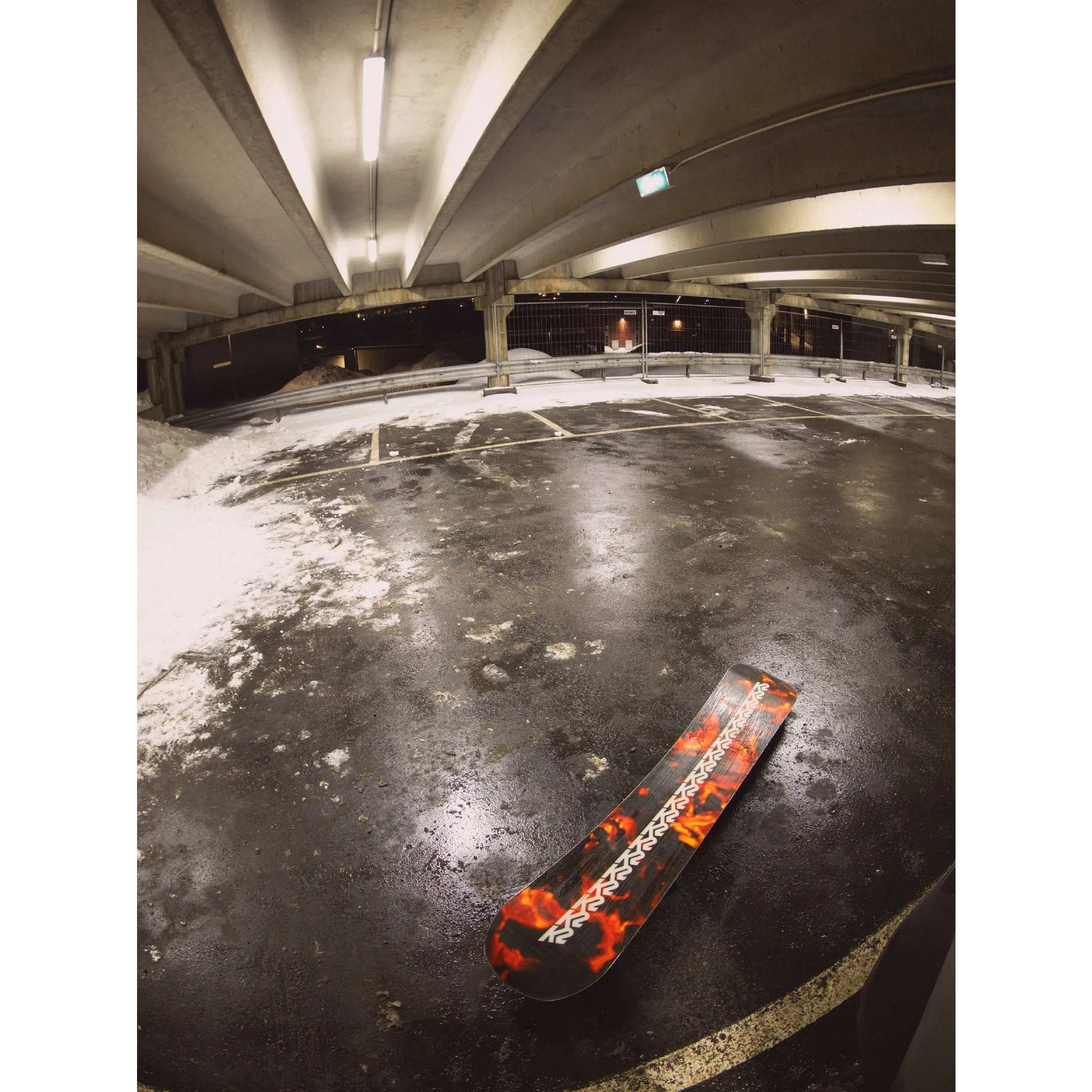 K2 World Peace Snowboard 2025