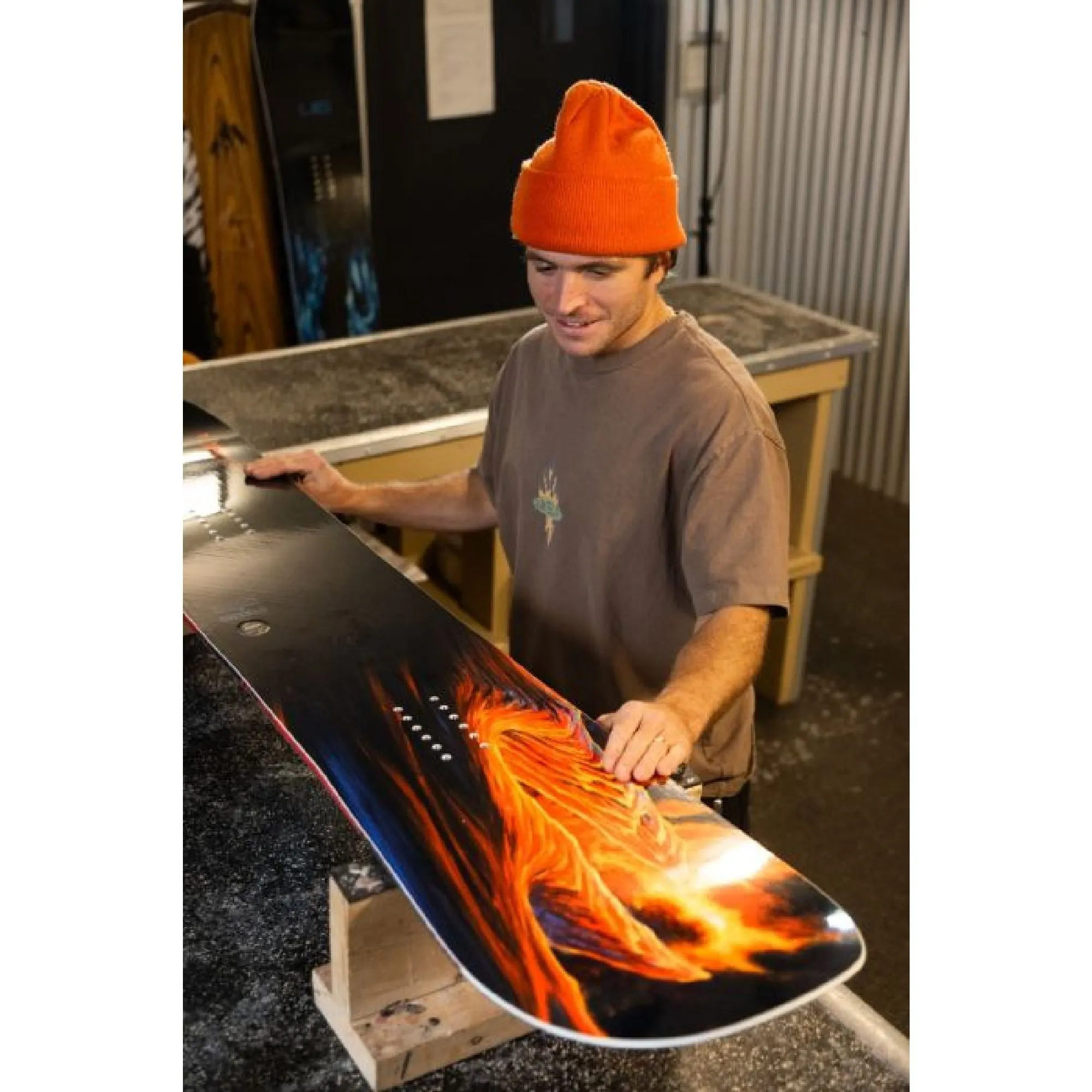 Lib Tech Dynamo Snowboard 2025