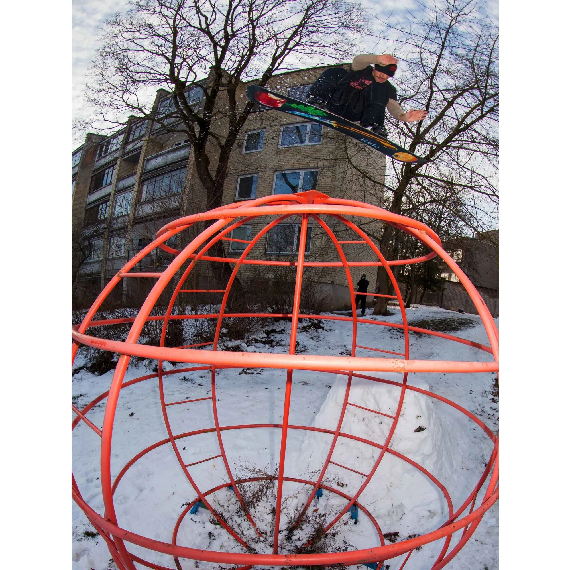 Ride Burnout Snowboard 2025