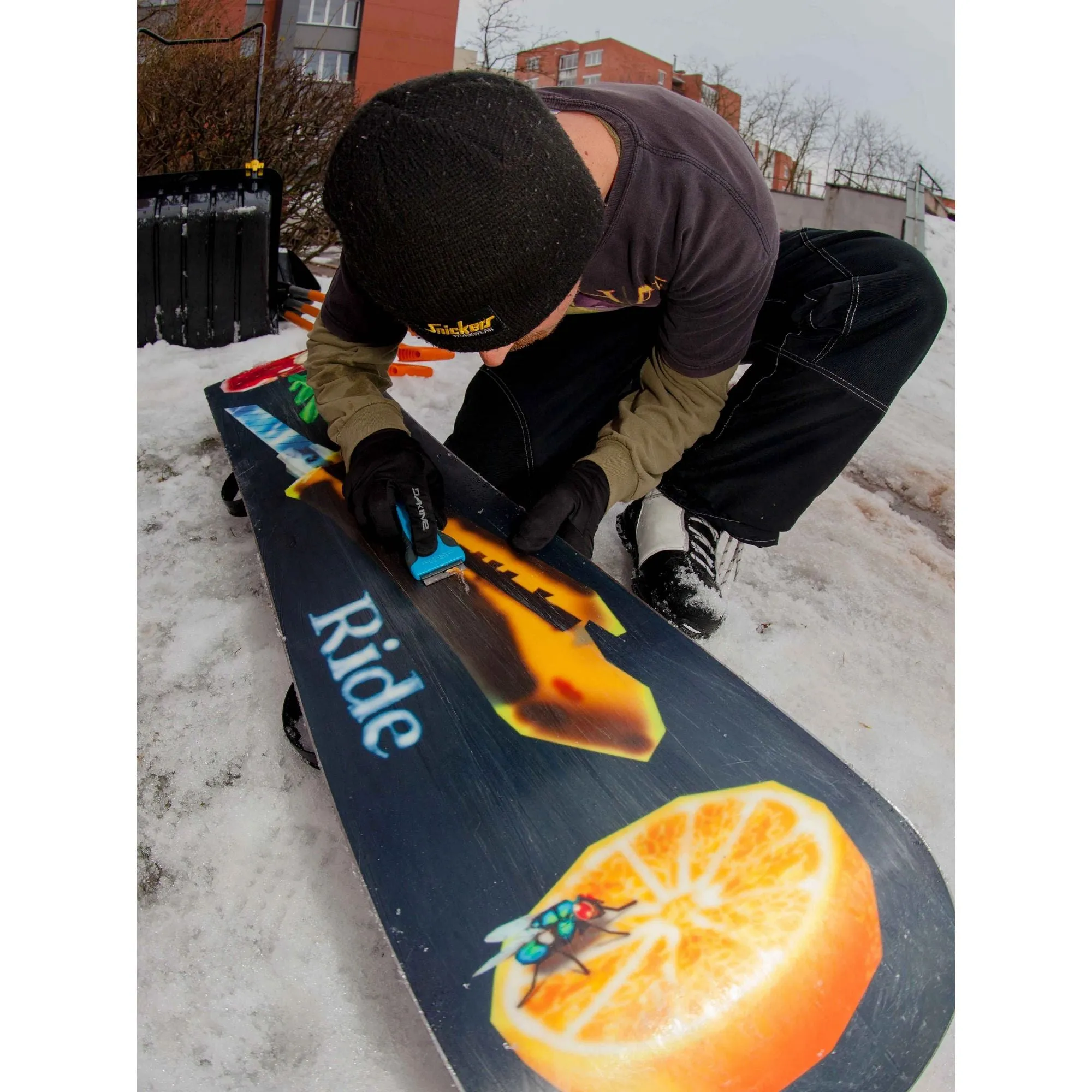 Ride Burnout Snowboard 2025