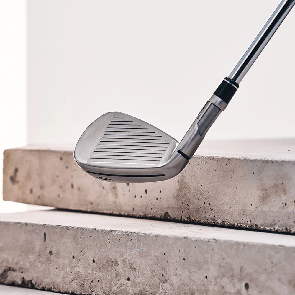 TaylorMade Stealth Irons - Graphite
