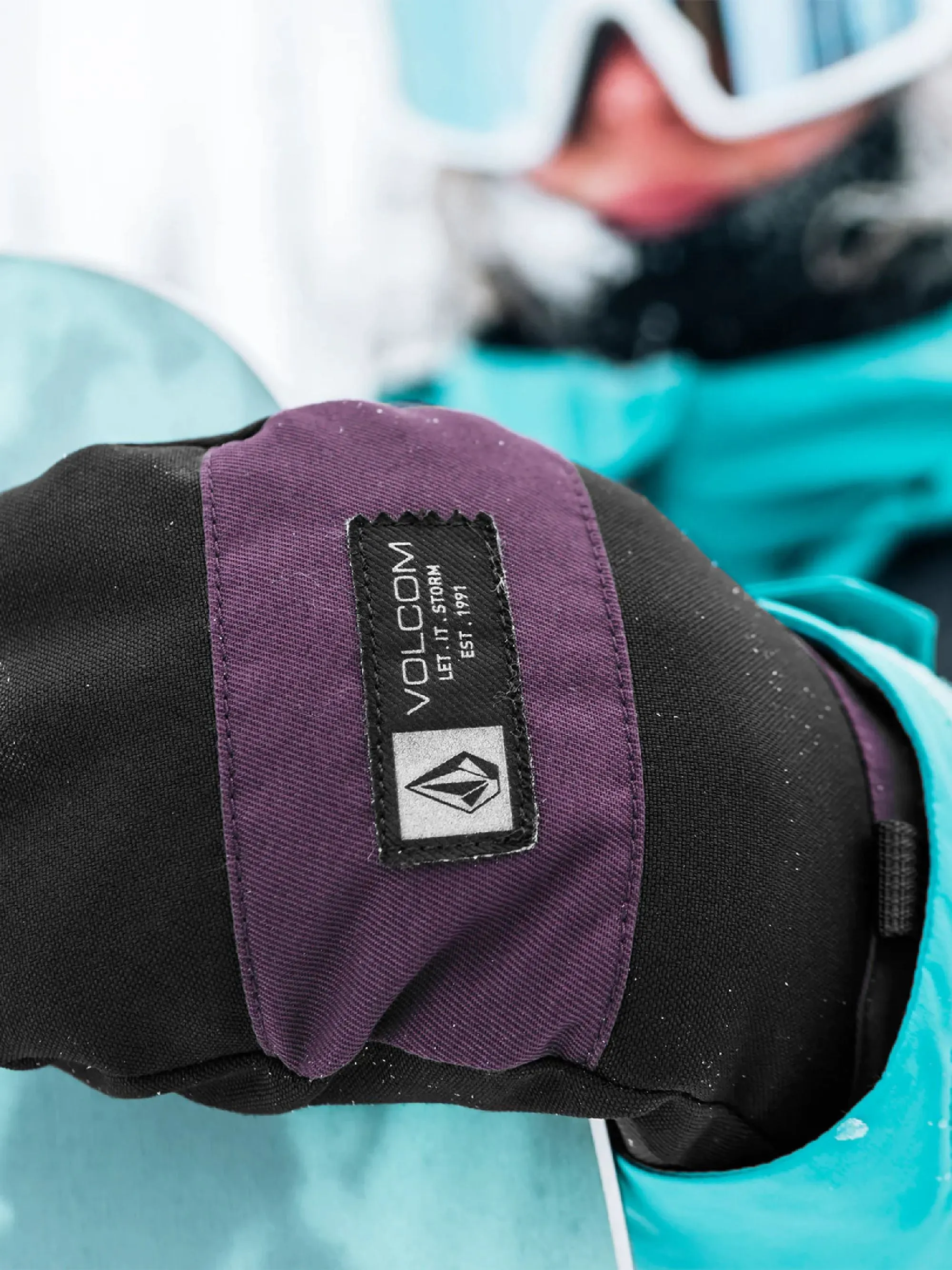 Volcom Women's V.Snow Over Mittens