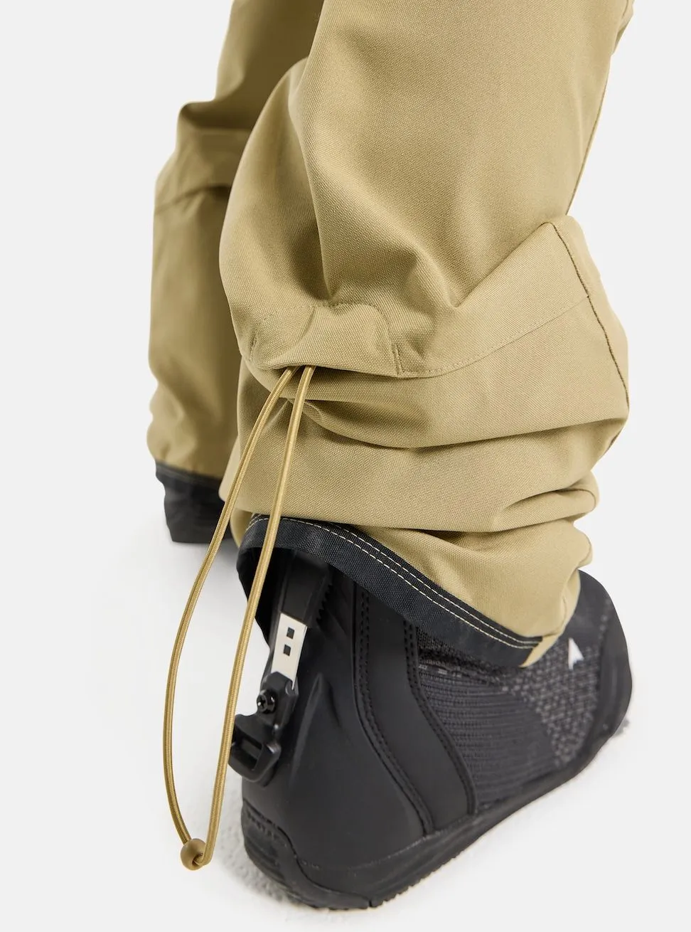 Women's Burton Avalon Stretch 2L Bib Pants - Short
