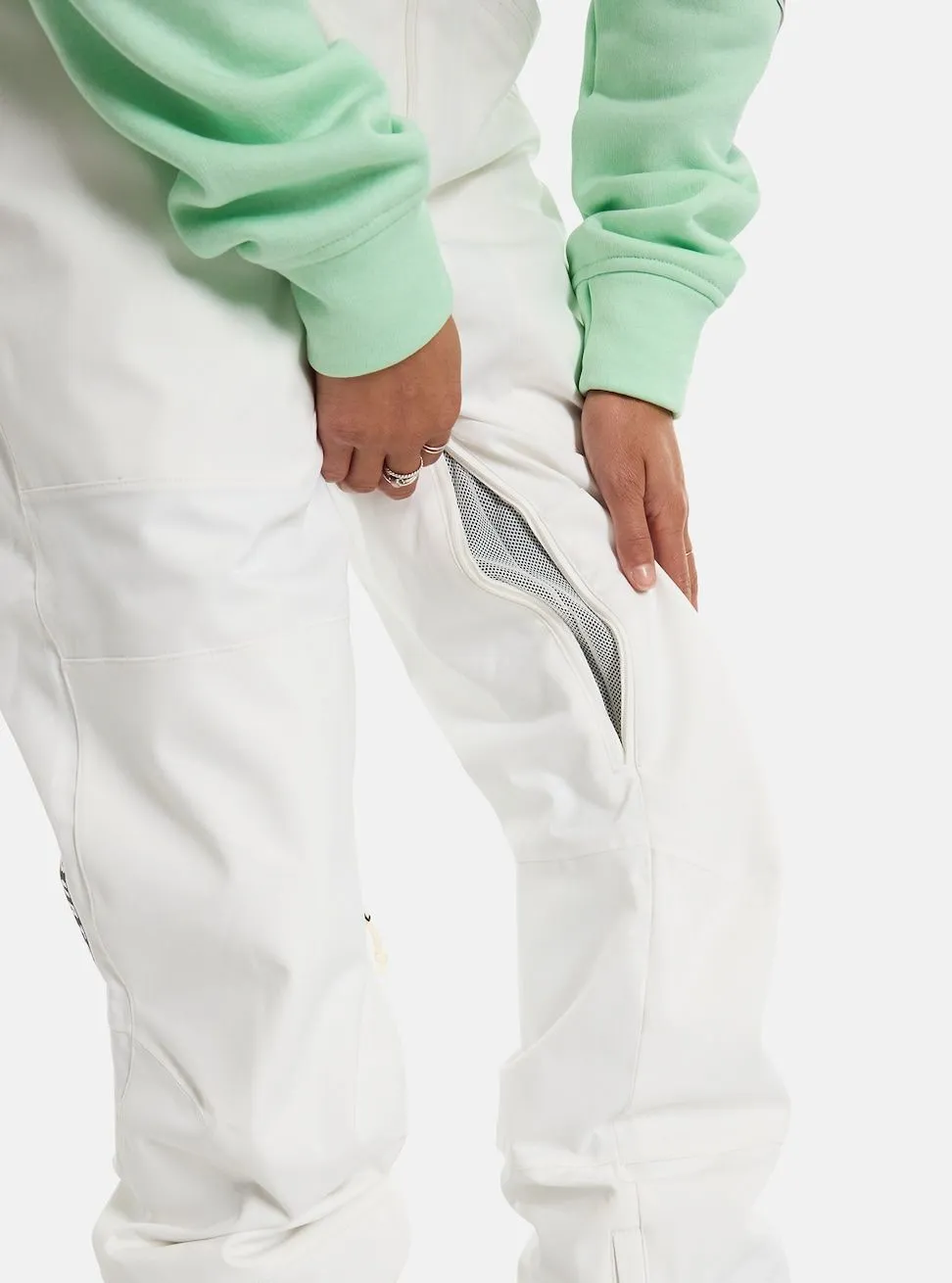Women's Burton Reserve Stretch 2L Bib Pants